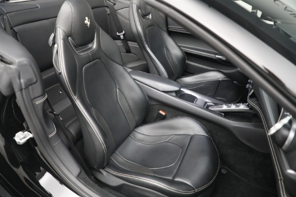 Used 2019 Ferrari Portofino for sale $217,900 at Alfa Romeo of Westport in Westport CT 06880 25