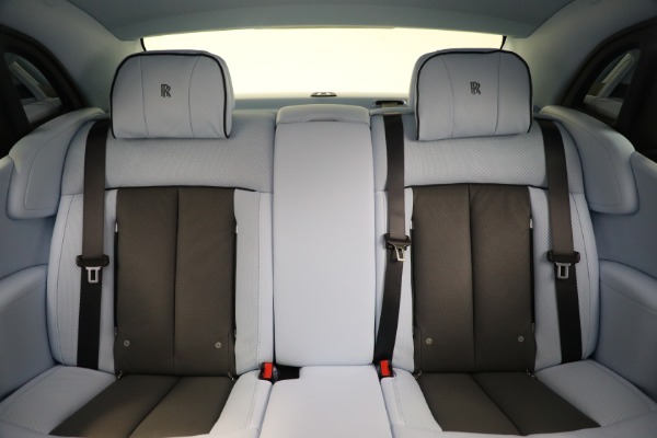 New 2024 Rolls-Royce Phantom for sale Sold at Alfa Romeo of Westport in Westport CT 06880 28