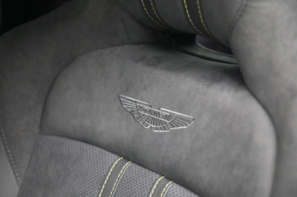 New 2023 Aston Martin Vantage V8 for sale $184,986 at Alfa Romeo of Westport in Westport CT 06880 16