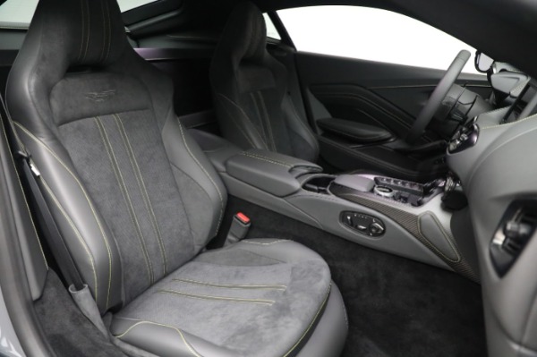 New 2023 Aston Martin Vantage V8 for sale $184,986 at Alfa Romeo of Westport in Westport CT 06880 21