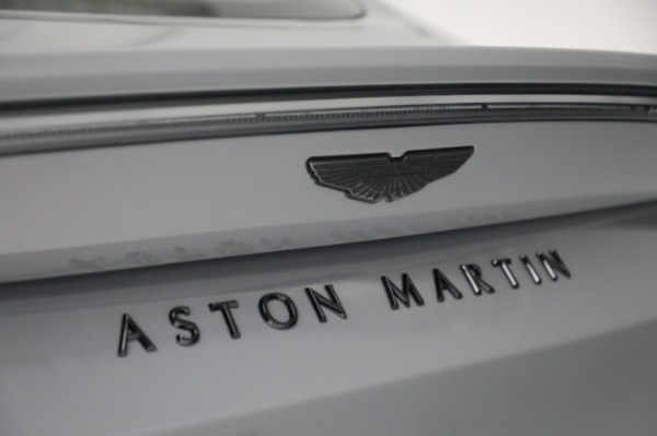 New 2023 Aston Martin Vantage V8 for sale $184,986 at Alfa Romeo of Westport in Westport CT 06880 24