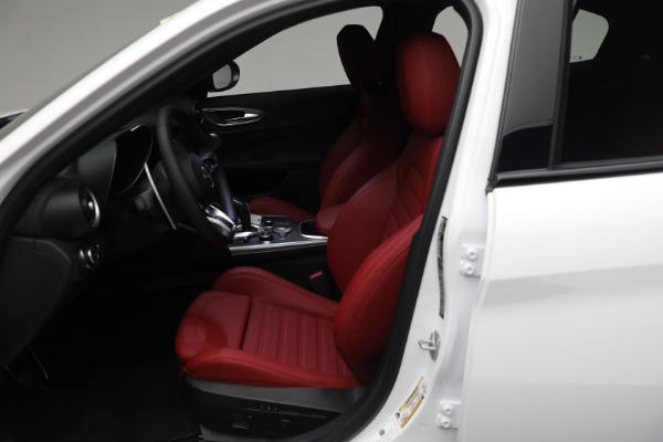 New 2024 Alfa Romeo Giulia Ti for sale $55,285 at Alfa Romeo of Westport in Westport CT 06880 21