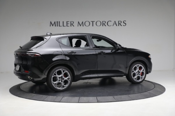 New 2024 Alfa Romeo Tonale Veloce for sale $57,640 at Alfa Romeo of Westport in Westport CT 06880 12