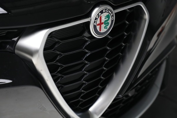 New 2024 Alfa Romeo Tonale Ti for sale $53,290 at Alfa Romeo of Westport in Westport CT 06880 24