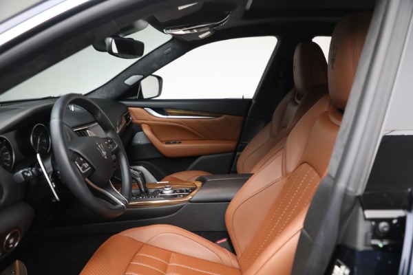 Used 2022 Maserati Levante Modena for sale $73,900 at Alfa Romeo of Westport in Westport CT 06880 15