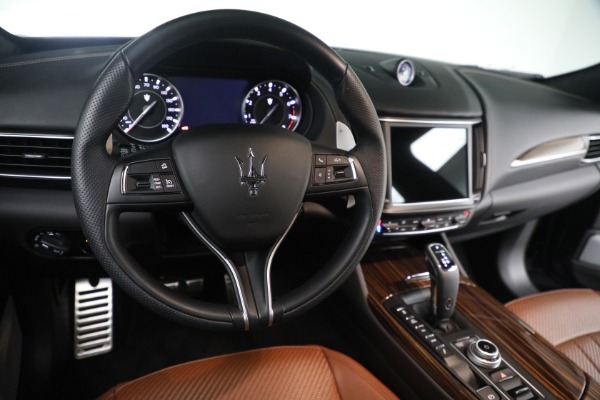 Used 2022 Maserati Levante Modena for sale $73,900 at Alfa Romeo of Westport in Westport CT 06880 24