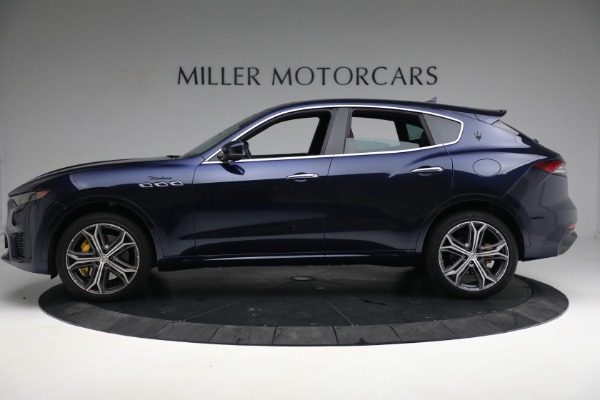 Used 2022 Maserati Levante Modena for sale $73,900 at Alfa Romeo of Westport in Westport CT 06880 3