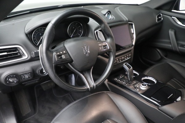 Used 2022 Maserati Ghibli Modena Q4 for sale $59,900 at Alfa Romeo of Westport in Westport CT 06880 19