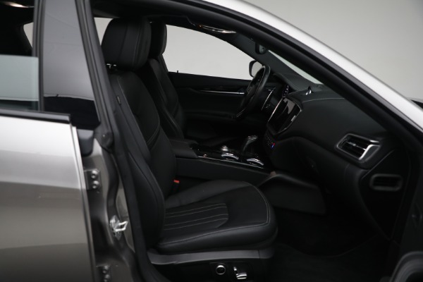 Used 2022 Maserati Ghibli Modena Q4 for sale $59,900 at Alfa Romeo of Westport in Westport CT 06880 21