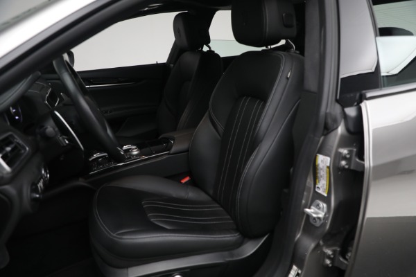 Used 2022 Maserati Ghibli Modena Q4 for sale $59,900 at Alfa Romeo of Westport in Westport CT 06880 22