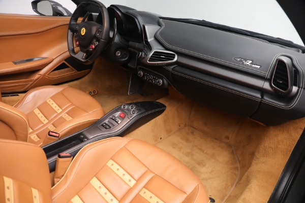 Used 2014 Ferrari 458 Spider for sale $299,900 at Alfa Romeo of Westport in Westport CT 06880 22