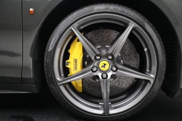 Used 2014 Ferrari 458 Spider for sale $299,900 at Alfa Romeo of Westport in Westport CT 06880 28