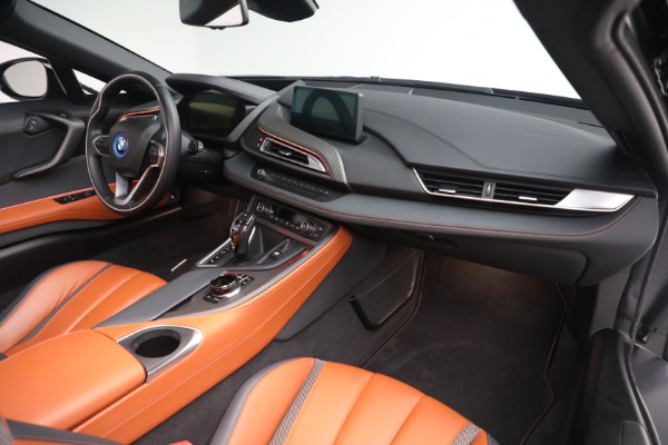 Used 2019 BMW i8 for sale Sold at Alfa Romeo of Westport in Westport CT 06880 20