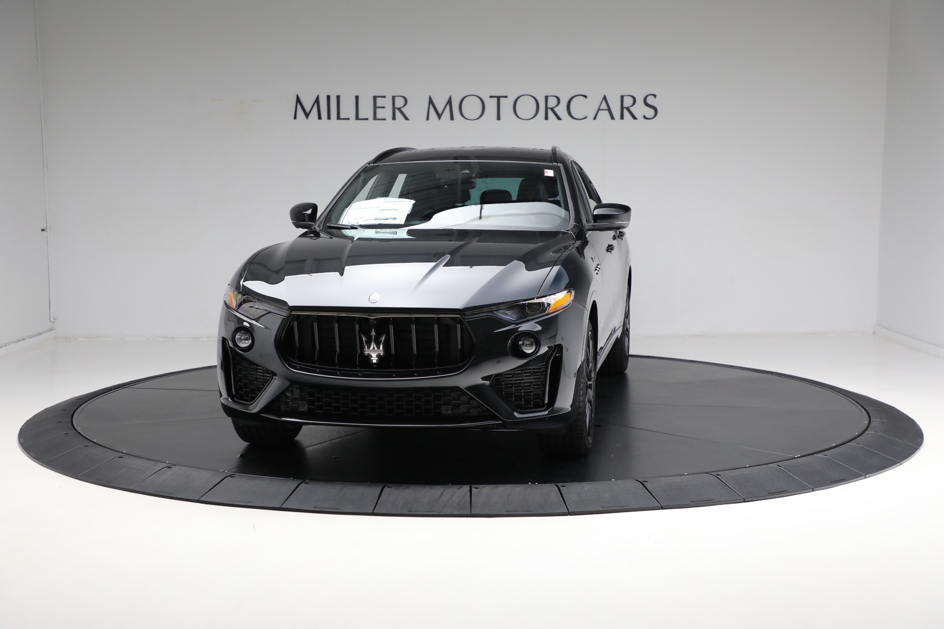New 2024 Maserati Levante Modena for sale $120,595 at Alfa Romeo of Westport in Westport CT 06880 1