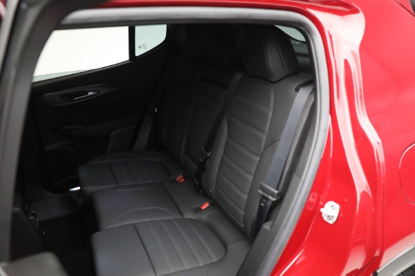 New 2024 Alfa Romeo Tonale Veloce for sale $52,790 at Alfa Romeo of Westport in Westport CT 06880 28