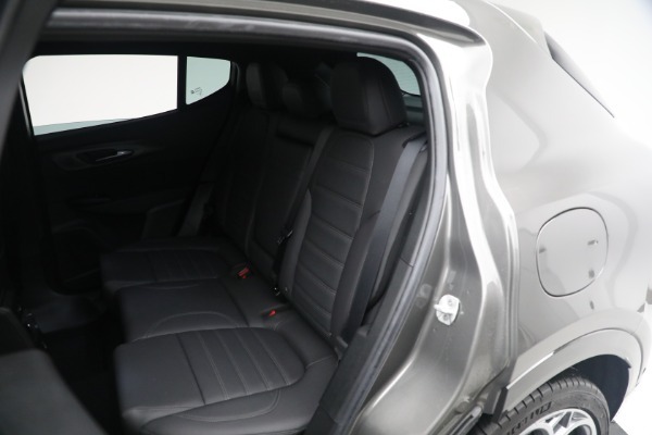 New 2024 Alfa Romeo Tonale Veloce for sale Sold at Alfa Romeo of Westport in Westport CT 06880 23