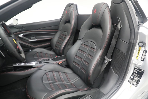 Used 2022 Ferrari F8 Spider for sale $436,900 at Alfa Romeo of Westport in Westport CT 06880 22