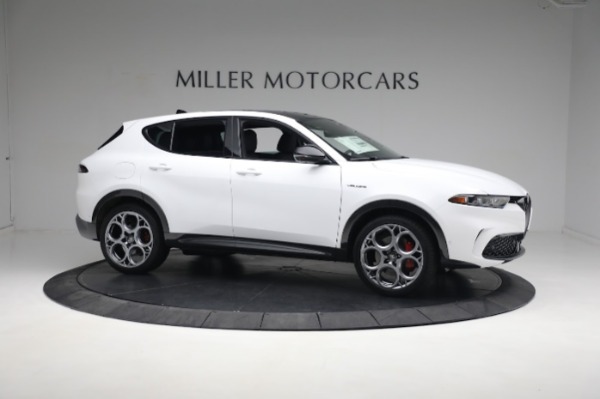 New 2024 Alfa Romeo Tonale Veloce for sale $55,290 at Alfa Romeo of Westport in Westport CT 06880 14
