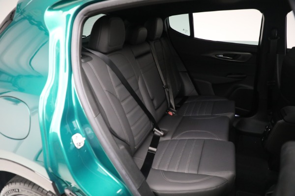 New 2024 Alfa Romeo Tonale Veloce for sale Sold at Alfa Romeo of Westport in Westport CT 06880 25