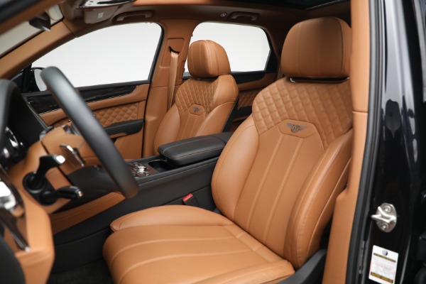 Used 2021 Bentley Bentayga V8 for sale $149,900 at Alfa Romeo of Westport in Westport CT 06880 19