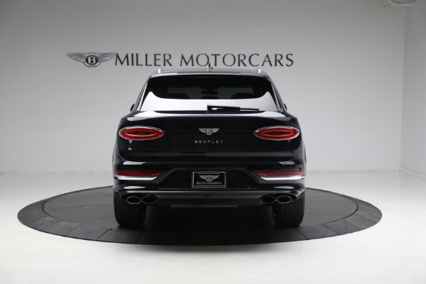 Used 2021 Bentley Bentayga V8 for sale $149,900 at Alfa Romeo of Westport in Westport CT 06880 6