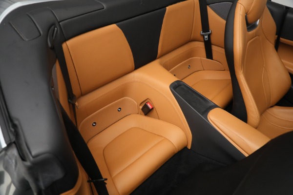 Used 2019 Ferrari Portofino for sale $211,900 at Alfa Romeo of Westport in Westport CT 06880 25