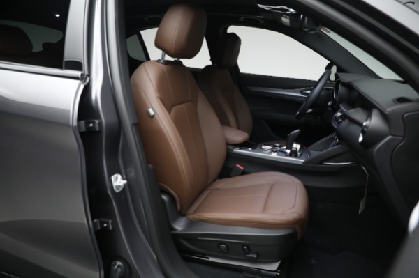 New 2024 Alfa Romeo Stelvio Ti for sale $58,680 at Alfa Romeo of Westport in Westport CT 06880 24