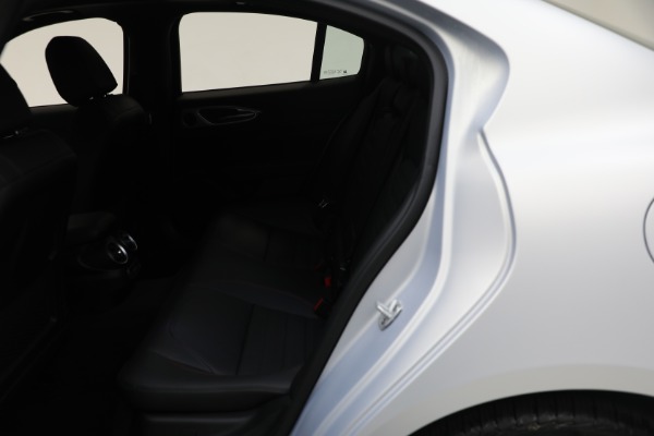 New 2024 Alfa Romeo Giulia Competizione for sale $58,160 at Alfa Romeo of Westport in Westport CT 06880 26