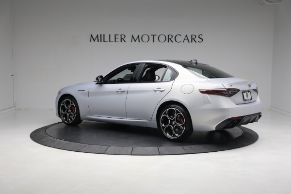 New 2024 Alfa Romeo Giulia Competizione for sale $58,160 at Alfa Romeo of Westport in Westport CT 06880 7