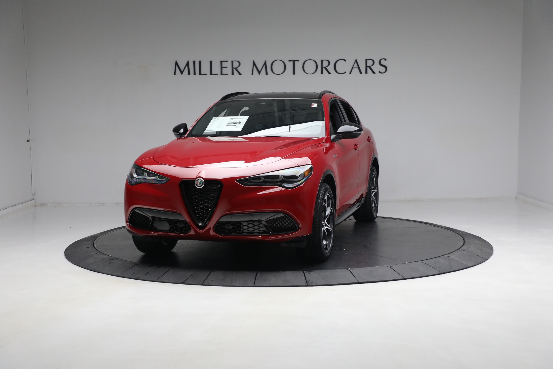 New 2024 Alfa Romeo Stelvio Veloce for sale $54,220 at Alfa Romeo of Westport in Westport CT 06880 1