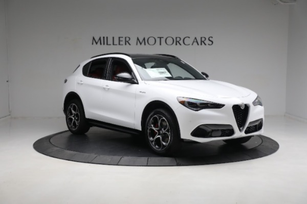 New 2024 Alfa Romeo Stelvio Veloce for sale $56,695 at Alfa Romeo of Westport in Westport CT 06880 19
