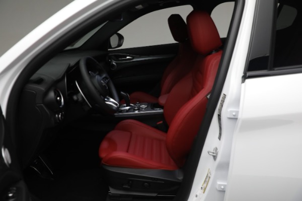 New 2024 Alfa Romeo Stelvio Veloce for sale $56,695 at Alfa Romeo of Westport in Westport CT 06880 23