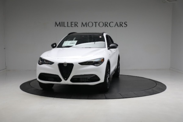 New 2024 Alfa Romeo Stelvio Veloce for sale $56,695 at Alfa Romeo of Westport in Westport CT 06880 1