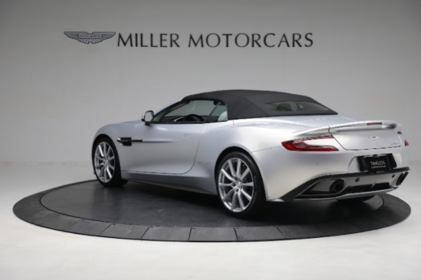 Used 2016 Aston Martin Vanquish Volante for sale $149,900 at Alfa Romeo of Westport in Westport CT 06880 15