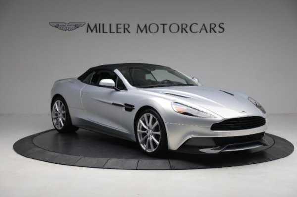 Used 2016 Aston Martin Vanquish Volante for sale $149,900 at Alfa Romeo of Westport in Westport CT 06880 18