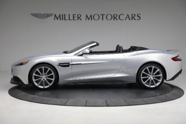 Used 2016 Aston Martin Vanquish Volante for sale $149,900 at Alfa Romeo of Westport in Westport CT 06880 2