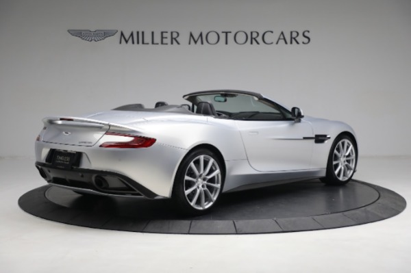 Used 2016 Aston Martin Vanquish Volante for sale $149,900 at Alfa Romeo of Westport in Westport CT 06880 7