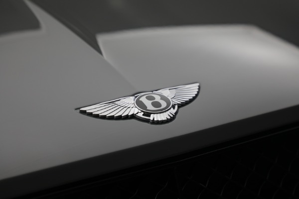 New 2023 Bentley Bentayga S V8 for sale $297,795 at Alfa Romeo of Westport in Westport CT 06880 14