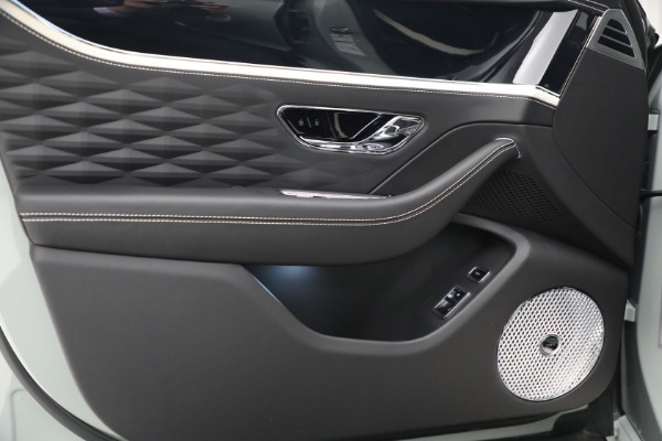 New 2024 Bentley Flying Spur Speed Edition 12 for sale $359,740 at Alfa Romeo of Westport in Westport CT 06880 20