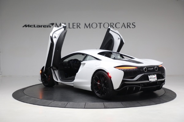New 2023 McLaren Artura for sale Call for price at Alfa Romeo of Westport in Westport CT 06880 15