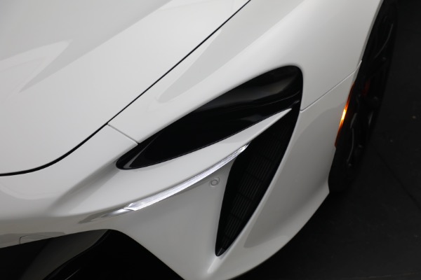 New 2023 McLaren Artura for sale Call for price at Alfa Romeo of Westport in Westport CT 06880 19