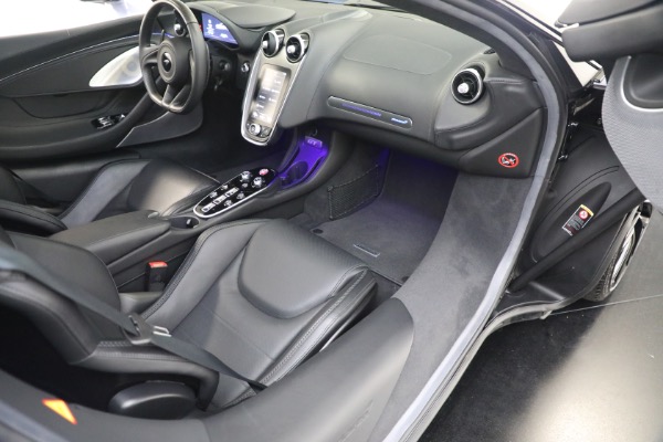 New 2023 McLaren GT Luxe for sale $237,798 at Alfa Romeo of Westport in Westport CT 06880 22