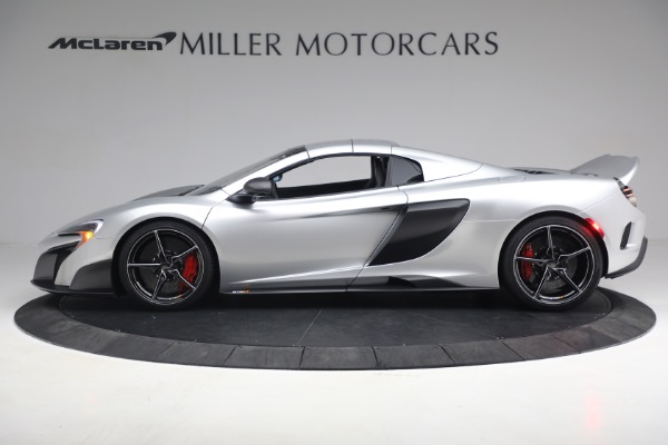 Used 2016 McLaren 675LT Spider for sale Sold at Alfa Romeo of Westport in Westport CT 06880 21