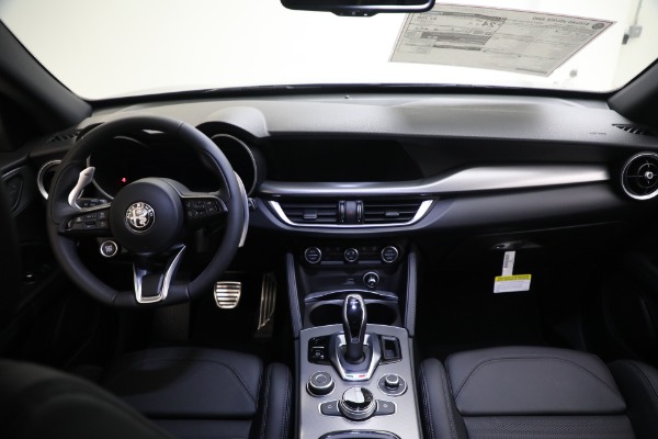 New 2024 Alfa Romeo Stelvio Veloce for sale $54,380 at Alfa Romeo of Westport in Westport CT 06880 23
