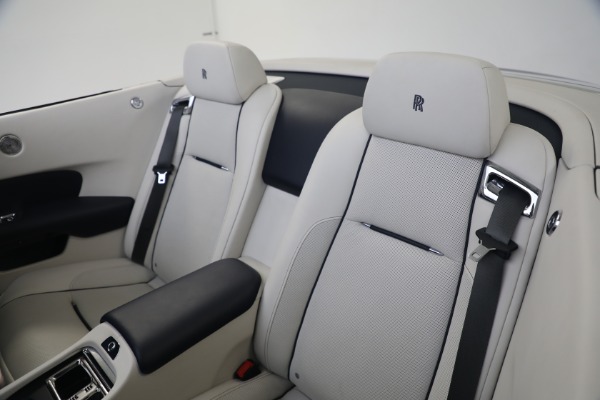 Used 2017 Rolls-Royce Dawn for sale $248,900 at Alfa Romeo of Westport in Westport CT 06880 28