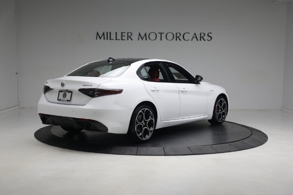 New 2024 Alfa Romeo Giulia Veloce for sale $55,285 at Alfa Romeo of Westport in Westport CT 06880 12