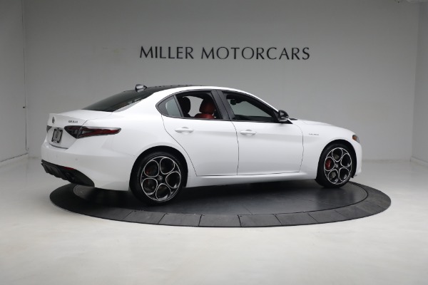 New 2024 Alfa Romeo Giulia Veloce for sale $55,285 at Alfa Romeo of Westport in Westport CT 06880 13