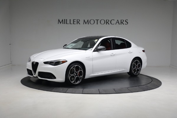 New 2024 Alfa Romeo Giulia Veloce for sale $55,285 at Alfa Romeo of Westport in Westport CT 06880 3