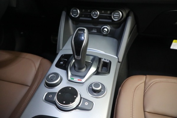 New 2024 Alfa Romeo Stelvio Ti for sale $53,920 at Alfa Romeo of Westport in Westport CT 06880 25
