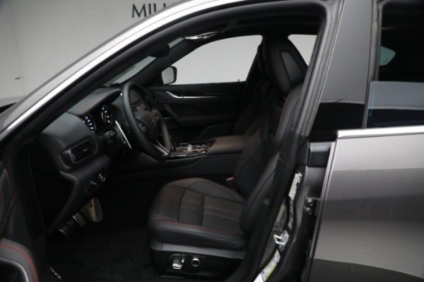New 2023 Maserati Levante Modena for sale $101,989 at Alfa Romeo of Westport in Westport CT 06880 18